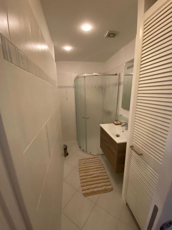Apartman Xaveriova Prag Exterior foto